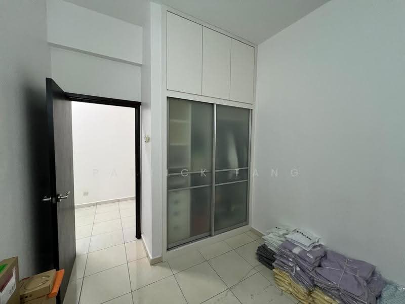 Condominium for Sale at The Brezza - Patrick Tang - Interior - PropertyGuru.com.my
