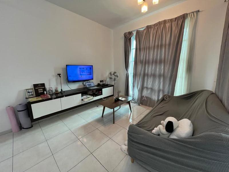 Condominium for Sale at The Brezza - Patrick Tang - Living Room - PropertyGuru.com.my