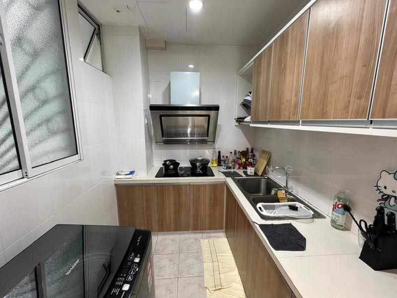 Condominium for Sale at The Brezza - Patrick Tang - Kitchen - PropertyGuru.com.my