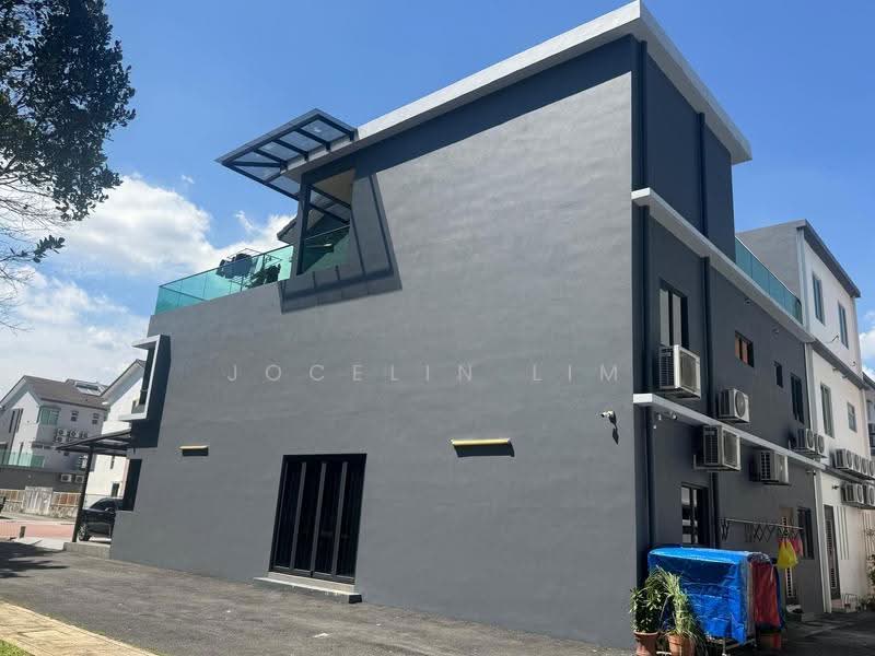 3-storey Terraced House for Sale in Ambang Botanic (Klang) - Jocelin Lim - Exterior - PropertyGuru.com.my