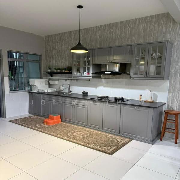 Rumah Teres 2-Tingkat untuk Dijual di Kota Seriemas (Nilai) - Joe Matthew - Kitchen - PropertyGuru.com.my