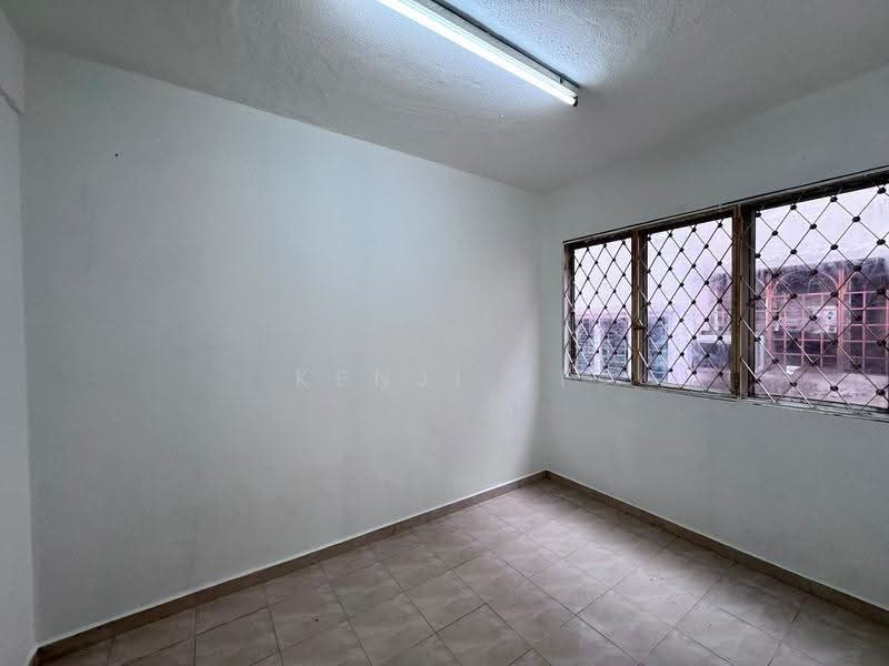 2.5-storey Terraced House for Sale in Taman Sri Sinar (Segambut) - Kenji Ti - Interior - PropertyGuru.com.my