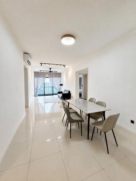 Kediaman Servis untuk Disewa di Duta Park Residences - Samm Lee - Living Room - PropertyGuru.com.my