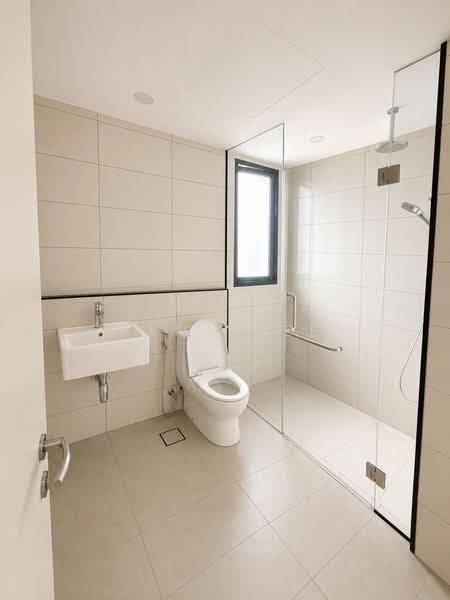 Kediaman Servis untuk Disewa di Duta Park Residences - Samm Lee - Bathroom - PropertyGuru.com.my