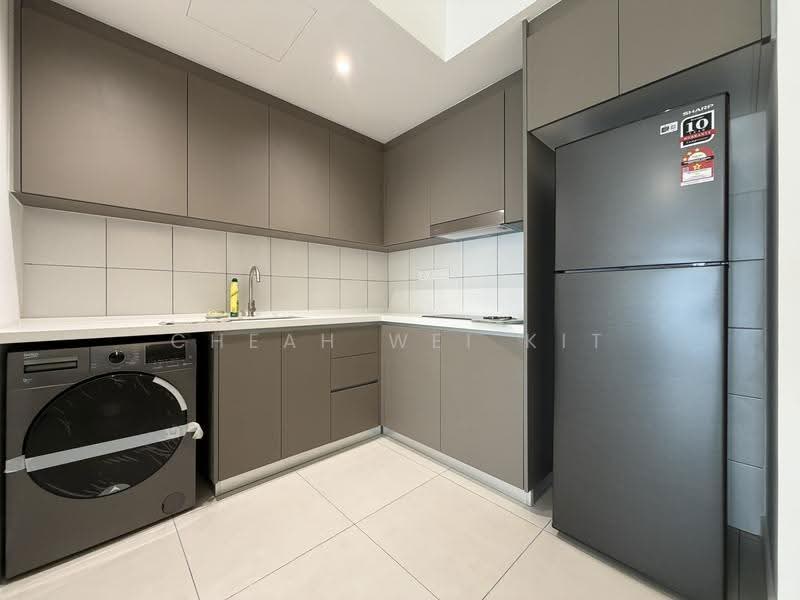 Service Residence for Sale at Maya Ara Residences - Cheah Wei Kit - Kitchen - PropertyGuru.com.my