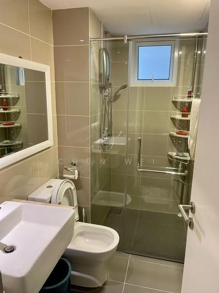 Kediaman Servis untuk Dijual di Sentul Point - Chun Wei - Bathroom - PropertyGuru.com.my