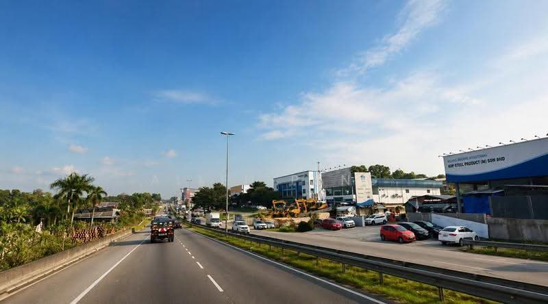 Warehouse for Rent in Kampung Baru Subang (Sungai Buloh) - Allen Pang - Exterior - PropertyGuru.com.my