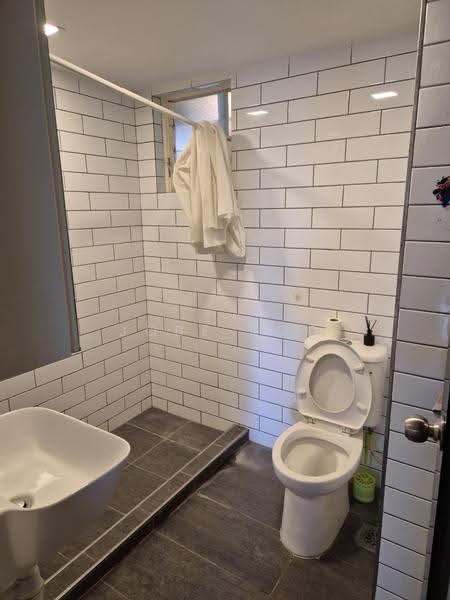 Condominium for Rent at Mont Kiara Palma - Jobe Koo - Bathroom - PropertyGuru.com.my