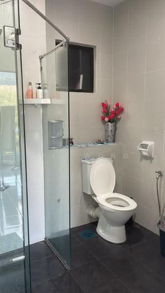 Kondominium untuk Disewa di V-Residensi - Eric Wong - Bathroom - PropertyGuru.com.my