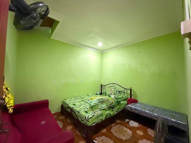 1-storey Terraced House for Sale in Taman Desa Budiman (Sungai Lalang) - Hasnizam . - Bedroom - PropertyGuru.com.my