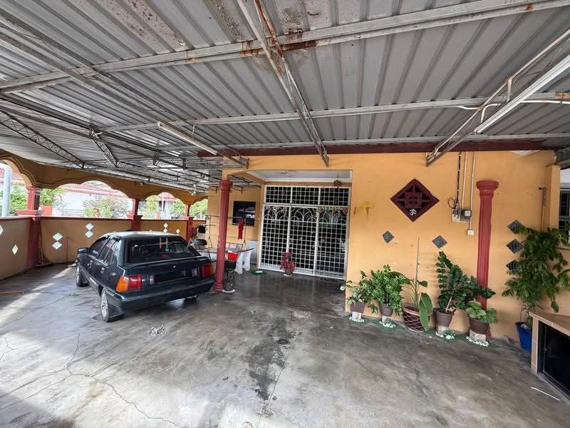 1-storey Terraced House for Sale in Taman Desa Budiman (Sungai Lalang) - Hasnizam . - Exterior - PropertyGuru.com.my