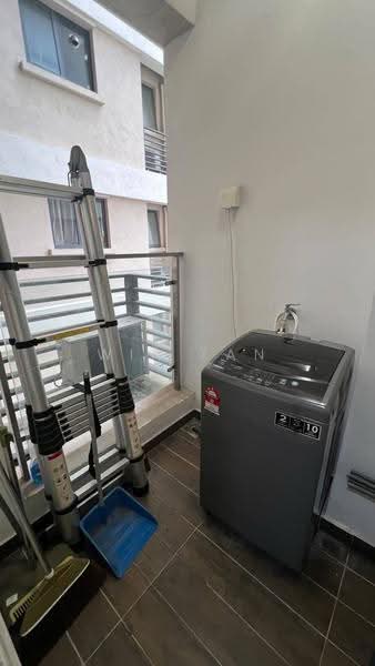 Condominium for Rent at Bay Point @ Country Garden Danga Bay - Win Tan - Balcony - PropertyGuru.com.my