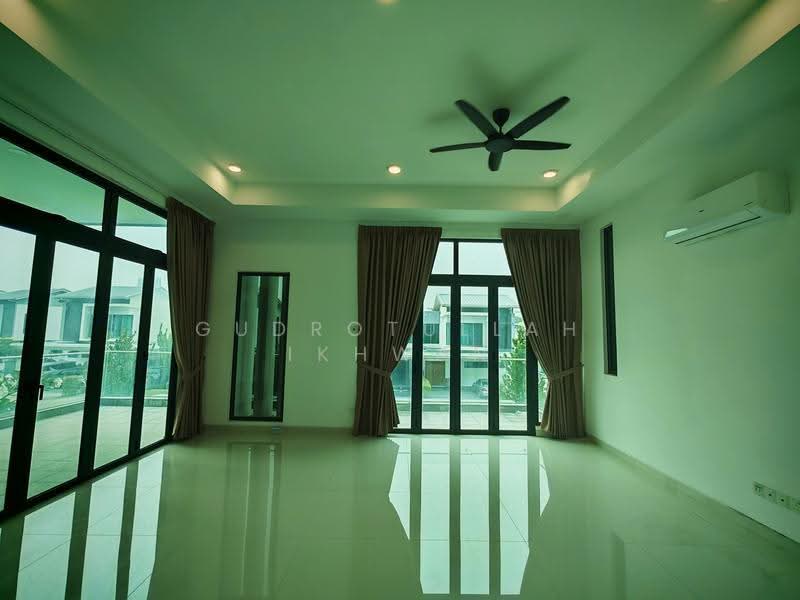 Banglo Lot Kosong untuk Disewa di Cyberjaya (Selangor) - Gudrotullah Ikhwan - Living Room - PropertyGuru.com.my