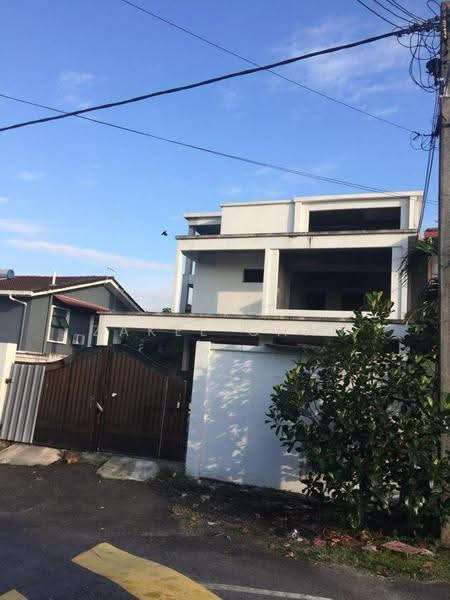 Semi-Detached House for Sale in Taman Universiti Ss3 (Petaling Jaya) - Zakee Chan - Exterior - PropertyGuru.com.my
