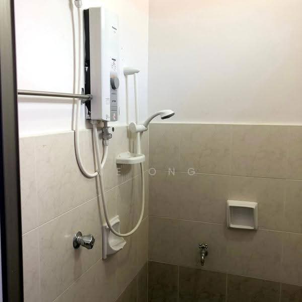 2-storey Terraced House for Sale in Tebrau (Johor) - JE ONG - Bathroom - PropertyGuru.com.my