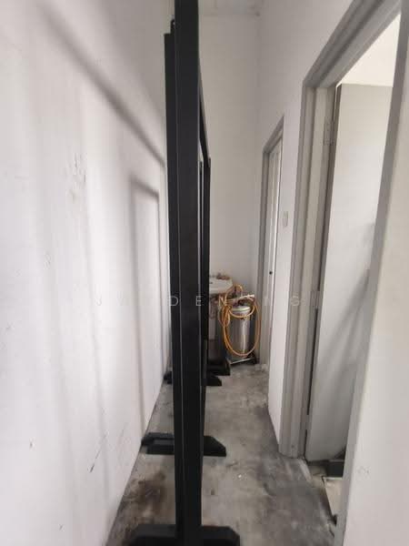 Kedai untuk Dijual di Taman Pulai Flora (Skudai) - Jayden Ng - Corridor - PropertyGuru.com.my