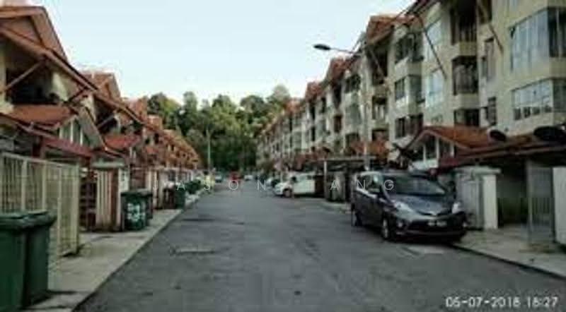 Townhouse for Sale in Batu Caves (Selangor) - Jason Tang - Exterior - PropertyGuru.com.my