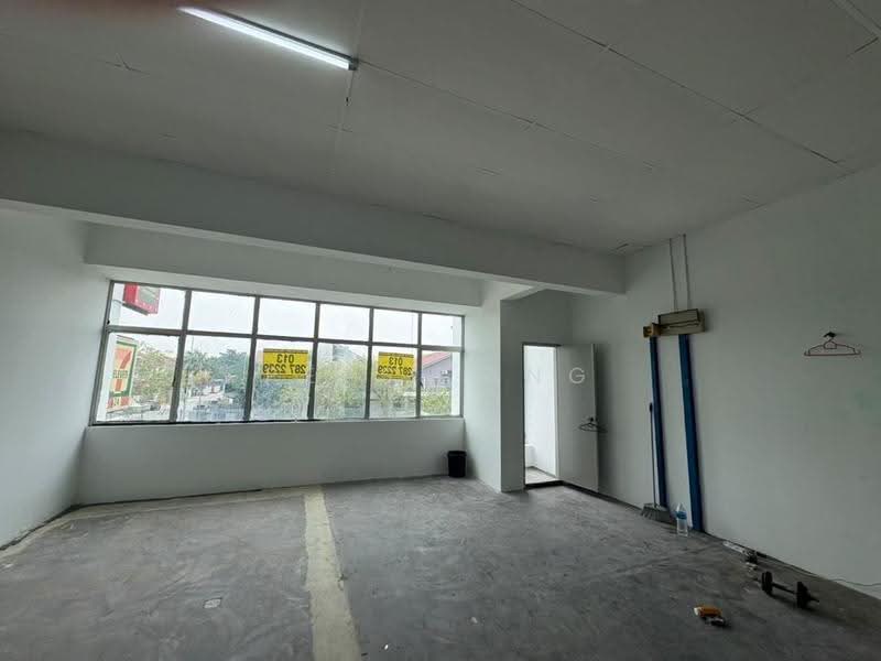 Office for Rent in Bandar Botanic (Klang) - Pepsi Ang - Interior - PropertyGuru.com.my