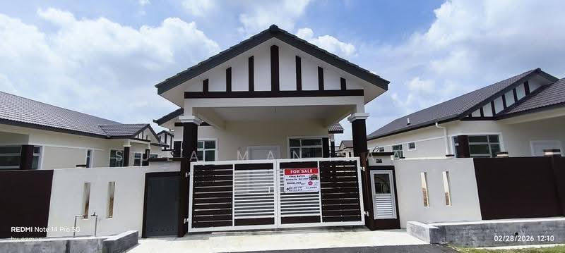 Bungalow House untuk Dijual di Sungai Mati (Serom) - Sulaiman Saad - Exterior - PropertyGuru.com.my