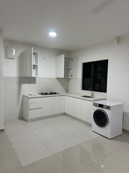 Kediaman Servis untuk Disewa di Duduk Se.Ruang @ Eco Sanctuary - Ng Shawn - Kitchen - PropertyGuru.com.my
