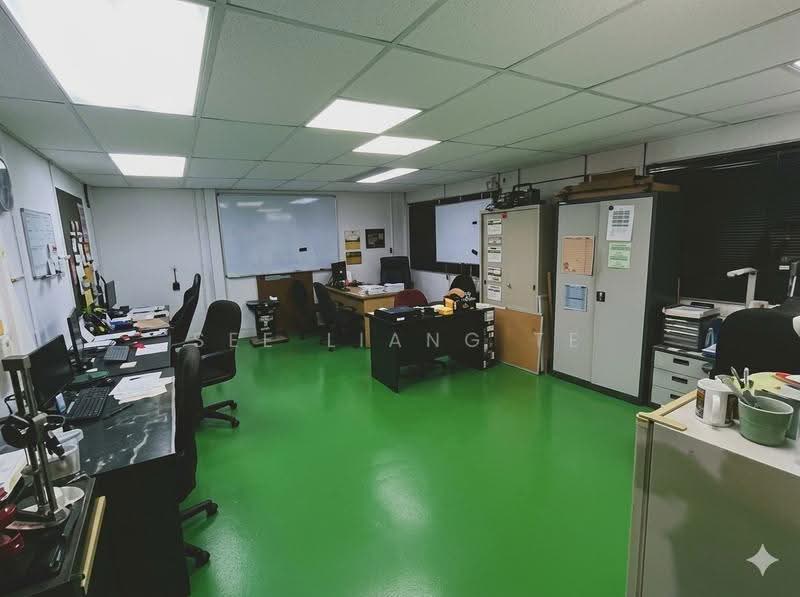 Kilang Teres untuk Disewa di Kampung Bukit Kemuning (Shah Alam) - See Liang Te - Study - PropertyGuru.com.my