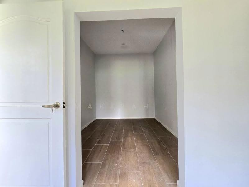 Bungalow House for Sale in Bandar Bukit Mahkota (Bangi) - Mahirah . - Interior - PropertyGuru.com.my