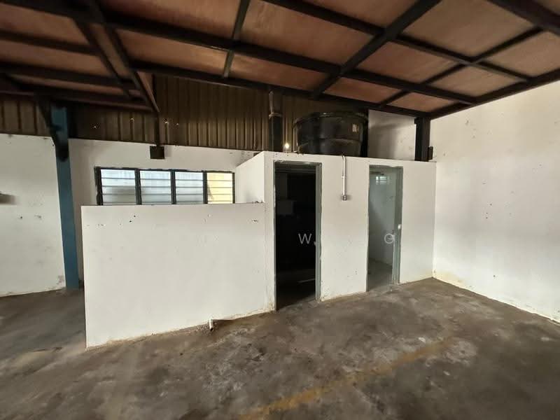 Factory for Rent in Kampung Baru Sungai Buloh (Sungai Buloh) - Danny Wong - Interior - PropertyGuru.com.my