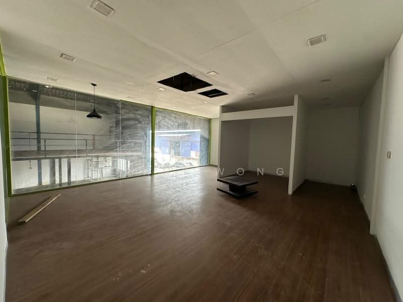 Factory for Rent in Kampung Baru Sungai Buloh (Sungai Buloh) - Danny Wong - Interior - PropertyGuru.com.my
