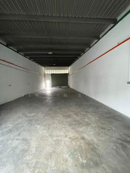 Terrace Factory for Sale in Nilai 3 (Nilai) - Jin Yin Siew - Interior - PropertyGuru.com.my