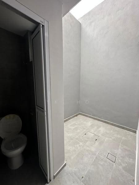 Terraced House for Sale in Taman Melawati (Ulu Kelang) - YK. Ho - Bathroom - PropertyGuru.com.my