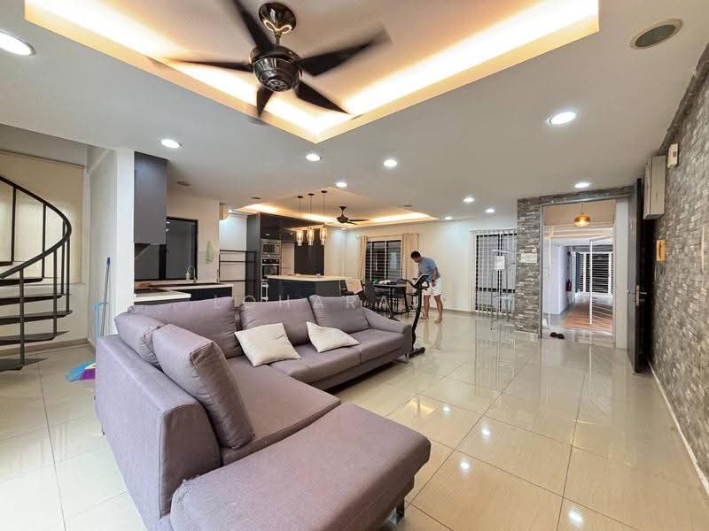 Condominium for Sale at Laman Ara Utama - Loharaj . - Living Room - PropertyGuru.com.my