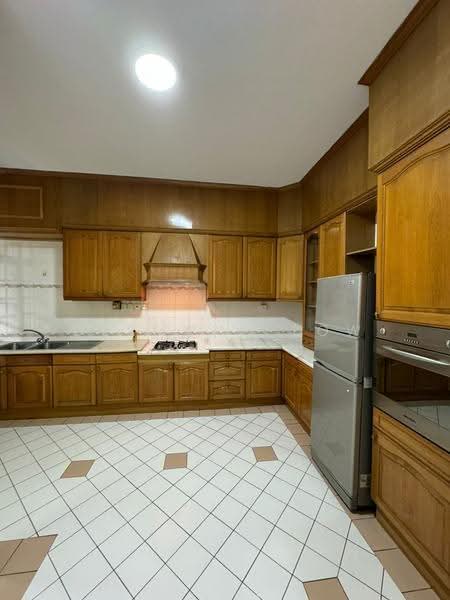 Condominium for Rent at Regal Villa - Desmond Low - Kitchen - PropertyGuru.com.my