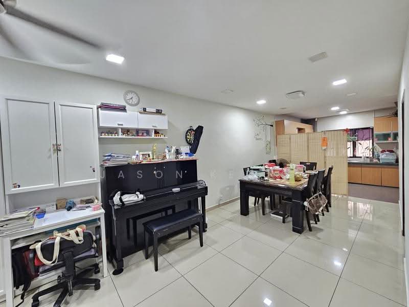 Rumah Teres 2-Tingkat untuk Dijual di Taman Wawasan (Puchong) - Jason Keong - Dining Room - PropertyGuru.com.my