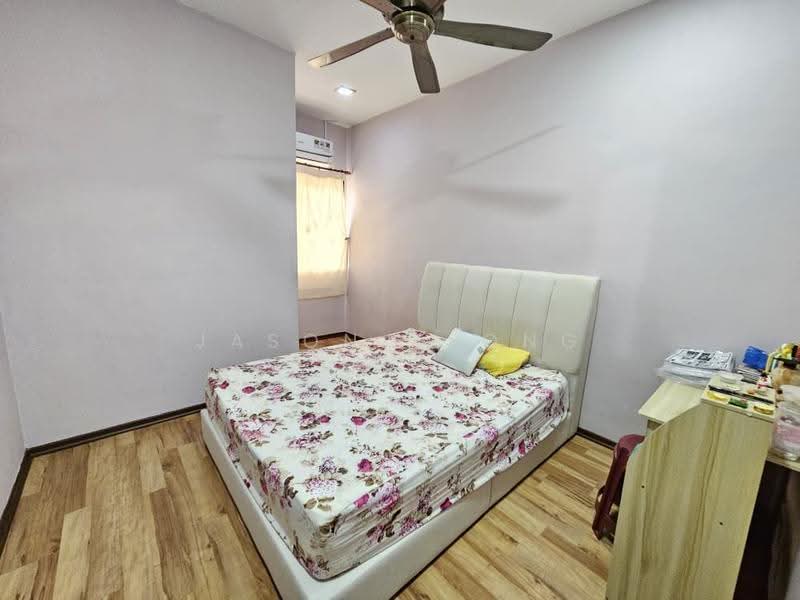 Rumah Teres 2-Tingkat untuk Dijual di Taman Wawasan (Puchong) - Jason Keong - Bedroom - PropertyGuru.com.my