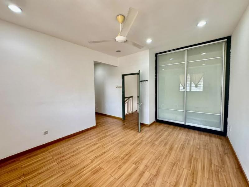 2-storey Terraced House for Sale in Kota Emerald (Rawang) - Evelyn Khoo - Room - PropertyGuru.com.my