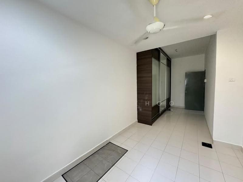 2-storey Terraced House for Sale in Kota Emerald (Rawang) - Evelyn Khoo - Room - PropertyGuru.com.my
