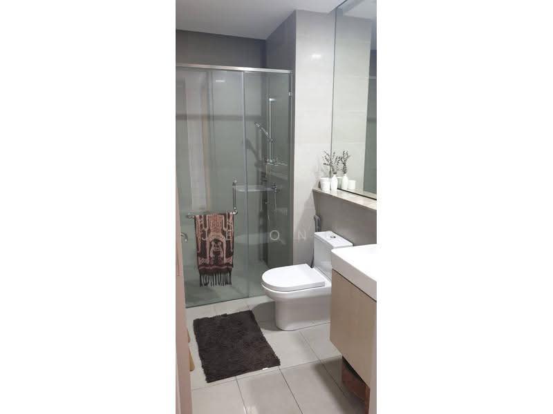Kondominium untuk Dijual di Grand Medini - JE ONG - Bathroom - PropertyGuru.com.my