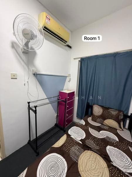 2-storey Terraced House for Rent in Johor Bahru (Johor) - David Chan - Bedroom - PropertyGuru.com.my