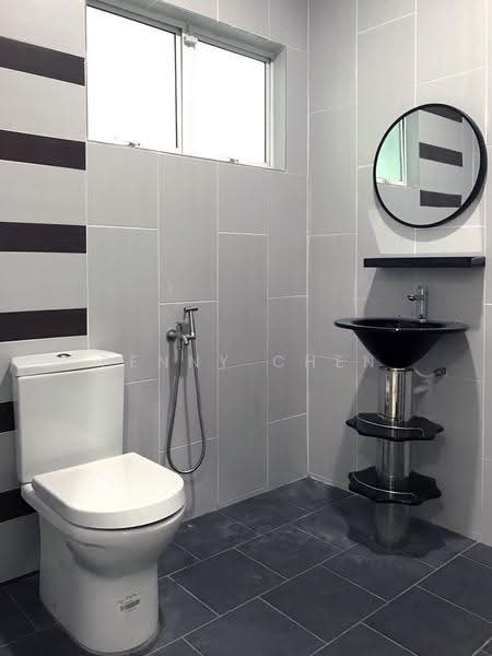 Rumah Kluster untuk Dijual di Ipoh (Perak) - PENNY CHEN - Bathroom - PropertyGuru.com.my
