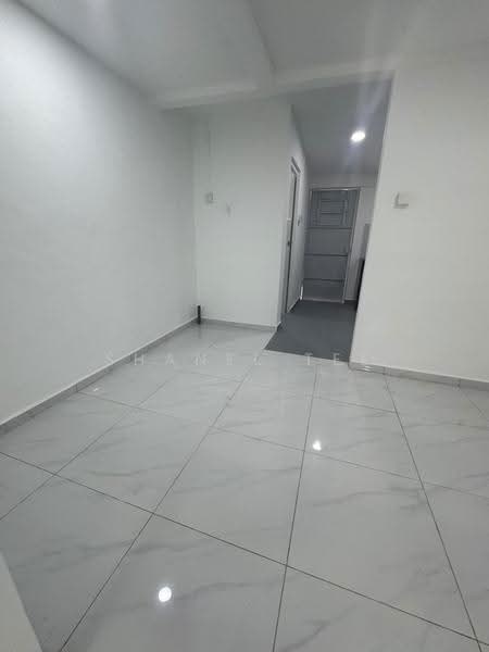 Terraced House for Sale in Taman Kluang Barat (Kluang) - Shanel Tee - Interior - PropertyGuru.com.my