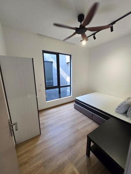 Kediaman Servis untuk Disewa di Baron Residence @ Lake City - Daniel Lam - Bedroom - PropertyGuru.com.my