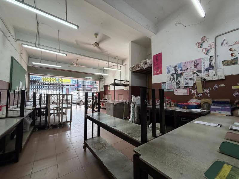 Kedai untuk Dijual di Taman Ungku Tun Aminah (Skudai) - Jayden Ng - Interior - PropertyGuru.com.my
