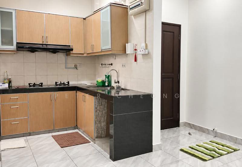 Service Residence for Rent at Serviced Residence @ Casa Tiara - Peter Cheong - Kitchen - PropertyGuru.com.my