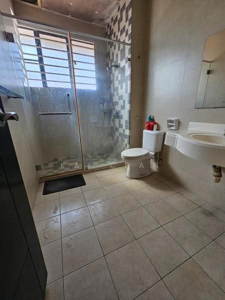 2-storey Terraced House for Sale in Bandar Puteri Puchong (Puchong) - Kai Chan - Bathroom - PropertyGuru.com.my