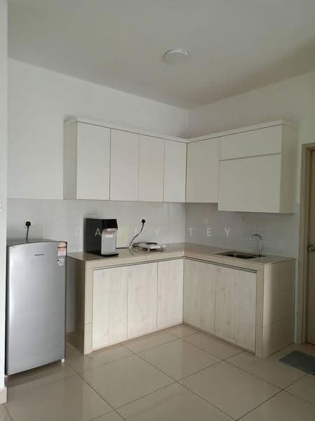 Apartment for Rent at Aliff Avenue (Dwi Alif) - Danny Tey - Kitchen - PropertyGuru.com.my
