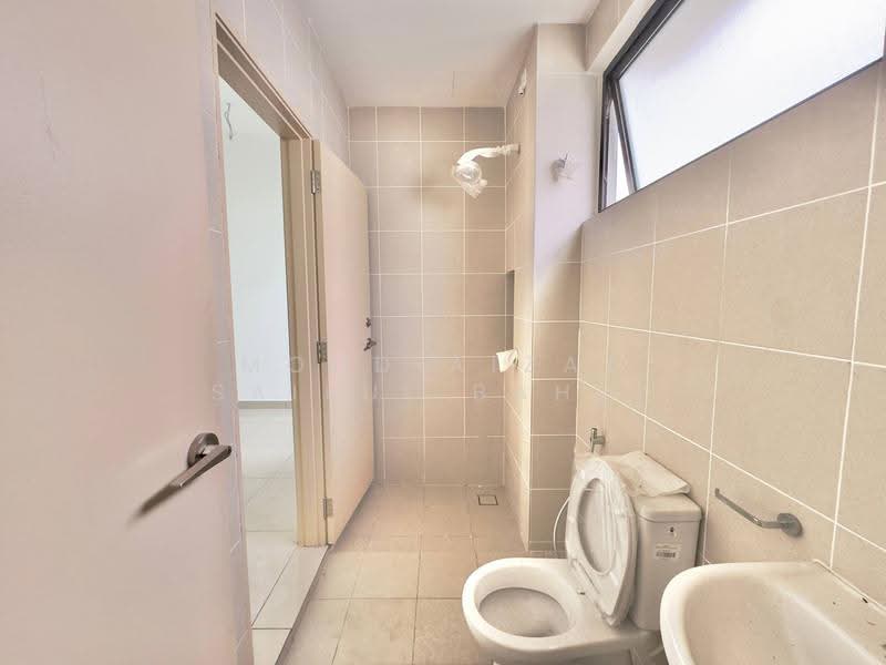 2-storey Terraced House for Sale in Alam Impian (Shah Alam) - Mohd Aizat Saiful Bahri - Bathroom - PropertyGuru.com.my