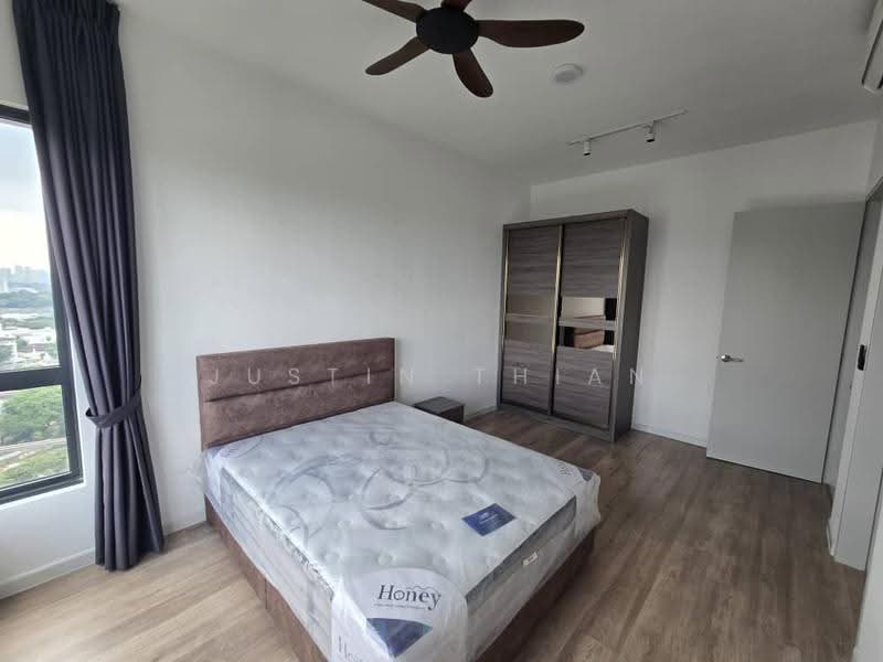 Kediaman Servis untuk Dijual di Sunway Belfield - Justin Thian - Bedroom - PropertyGuru.com.my