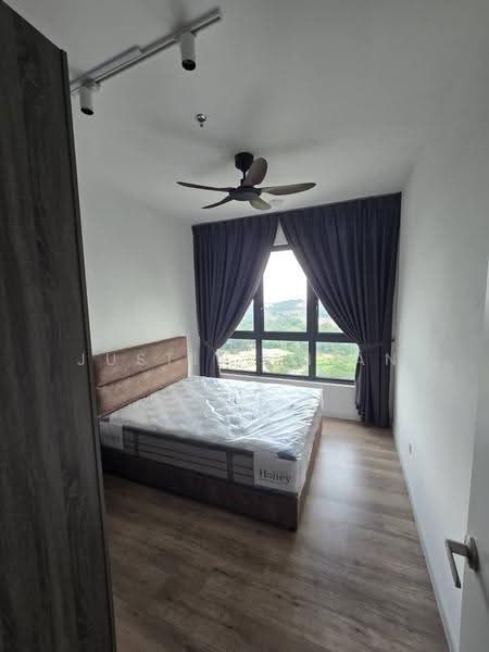 Kediaman Servis untuk Dijual di Sunway Belfield - Justin Thian - Bedroom - PropertyGuru.com.my