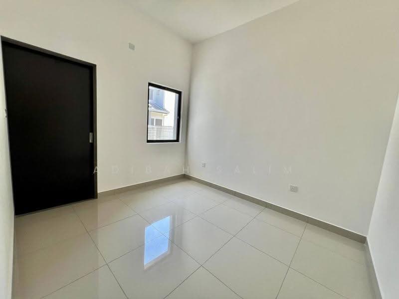 2-storey Terraced House for Sale in Bandar Bukit Raja (Klang) - Adibah Salim - Interior - PropertyGuru.com.my