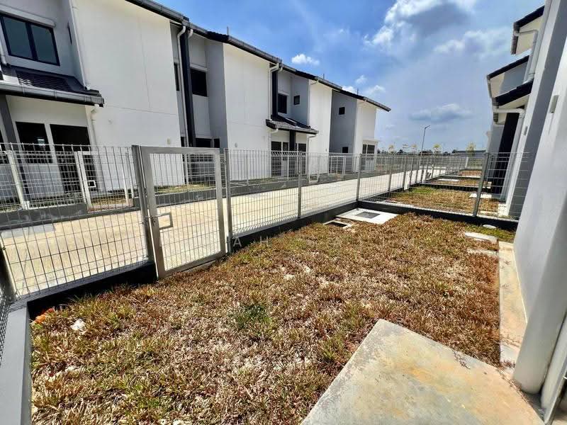 2-storey Terraced House for Sale in Bandar Bukit Raja (Klang) - Adibah Salim - Exterior - PropertyGuru.com.my